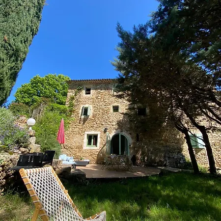 Le Domaine Du Moulin De Cors * Ла-Рок-сюр-Сез