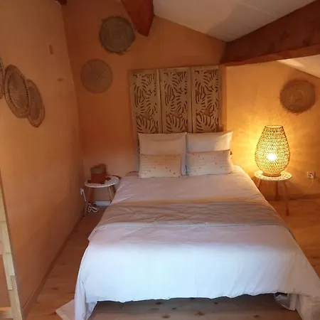 Vila Le Domaine Du Moulin De Cors *